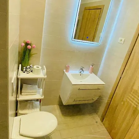 Stefan Mamaia Nord Apartment *