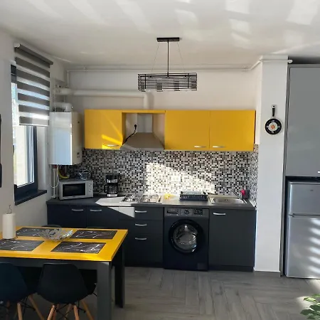 Apartment Stefan Mamaia Nord