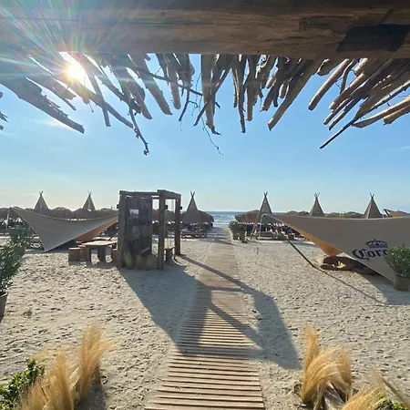 Stefan Mamaia Nord